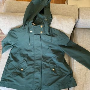 Loft Back Pleat Raincoat Size M